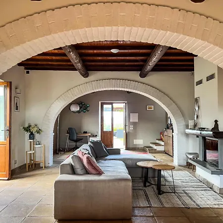 Casa Del Leone Villa *